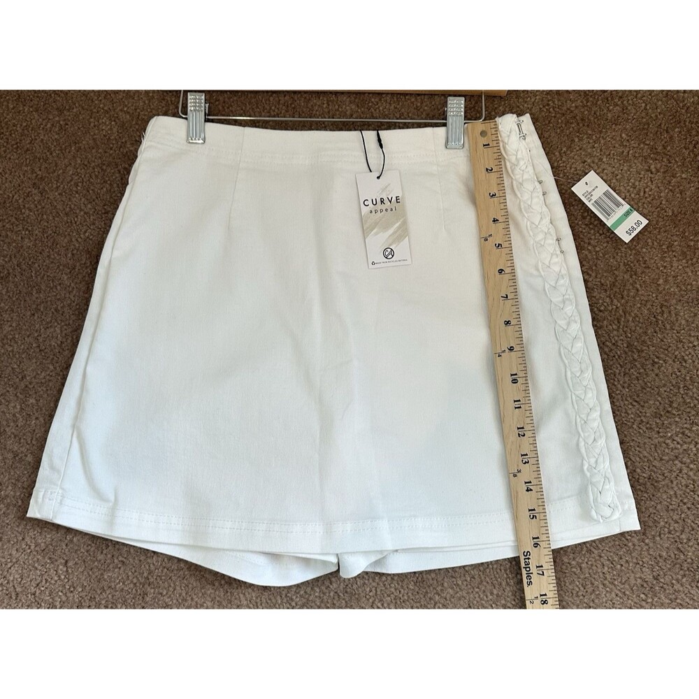 Curve Appeal White Golf Skort Size 8 NWT Braided Side Trim Stretch Skirt Shorts - Picture 5 of 11